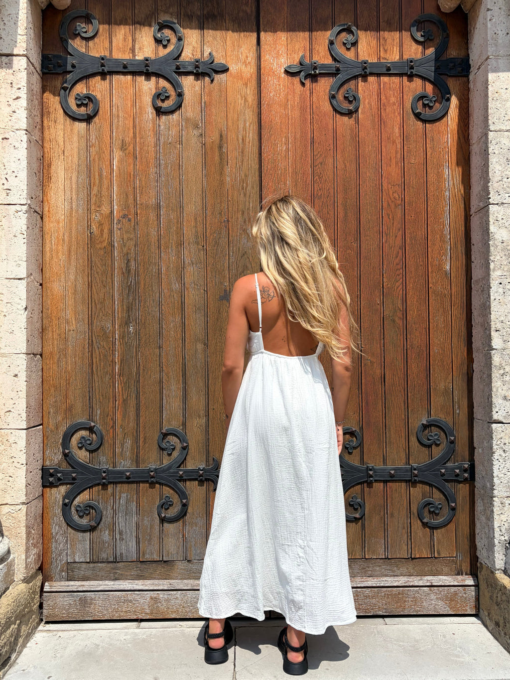 Robe Bianca Tikinaï