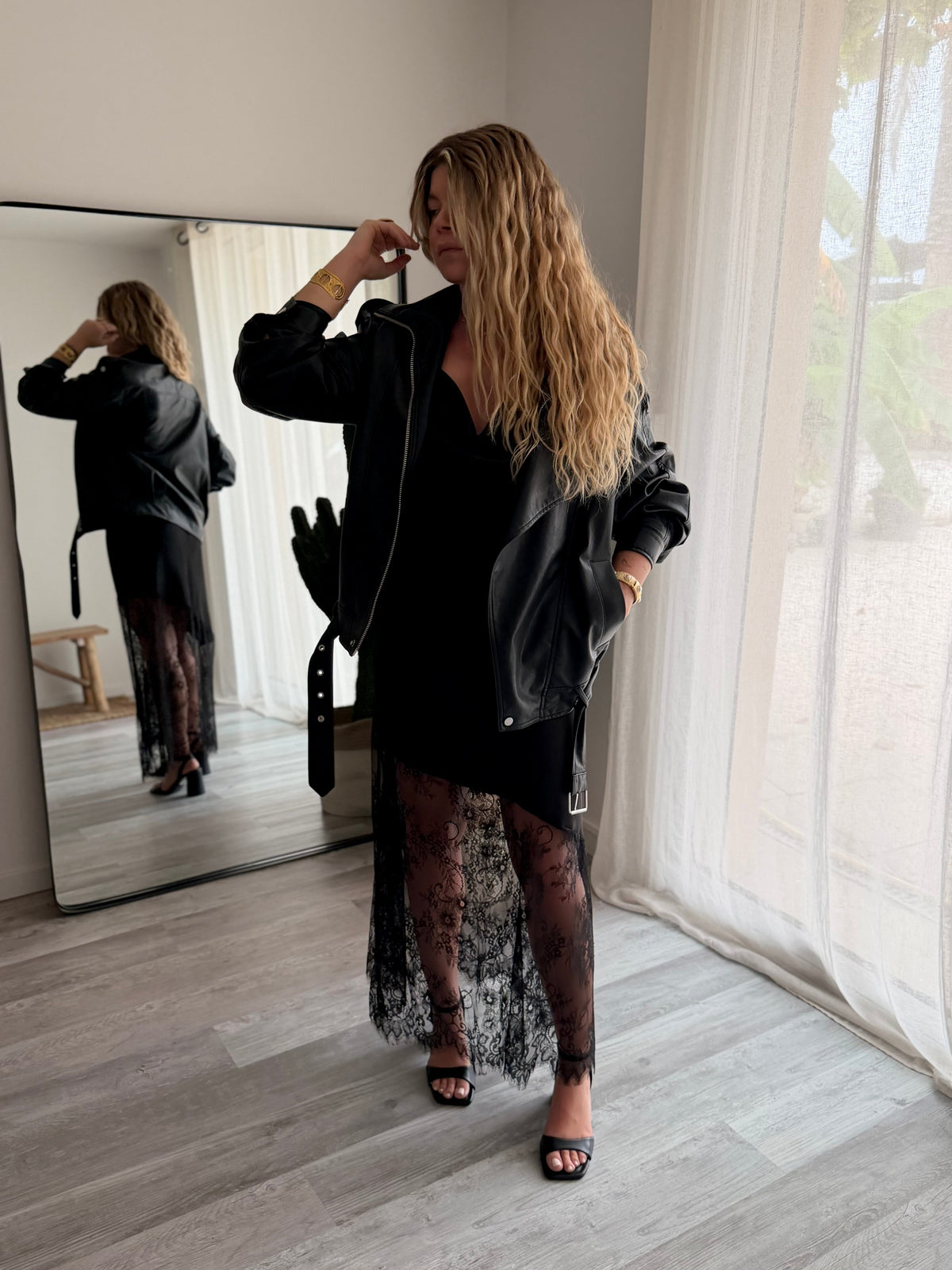 Robe Giuseppa Tikinaï