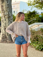Pull Loucia Tikinaï