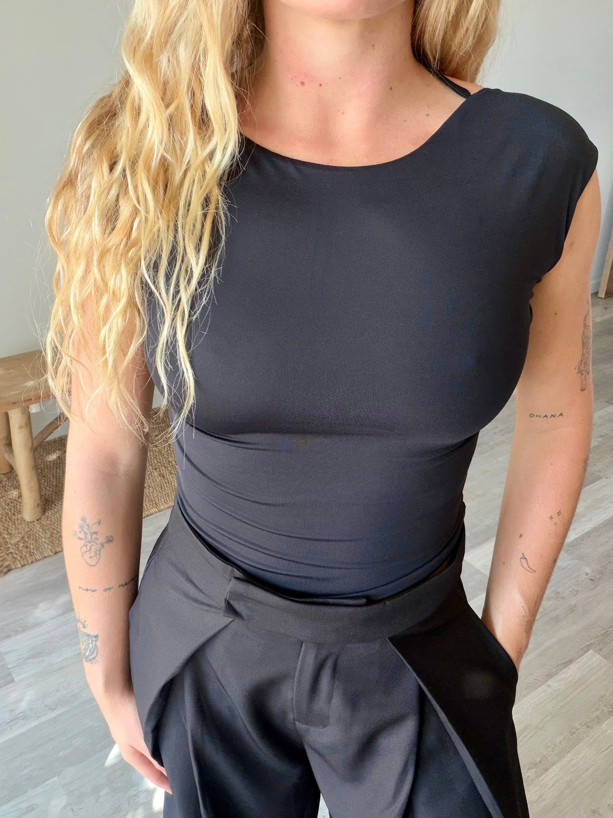 Top Elaïa Tikinaï