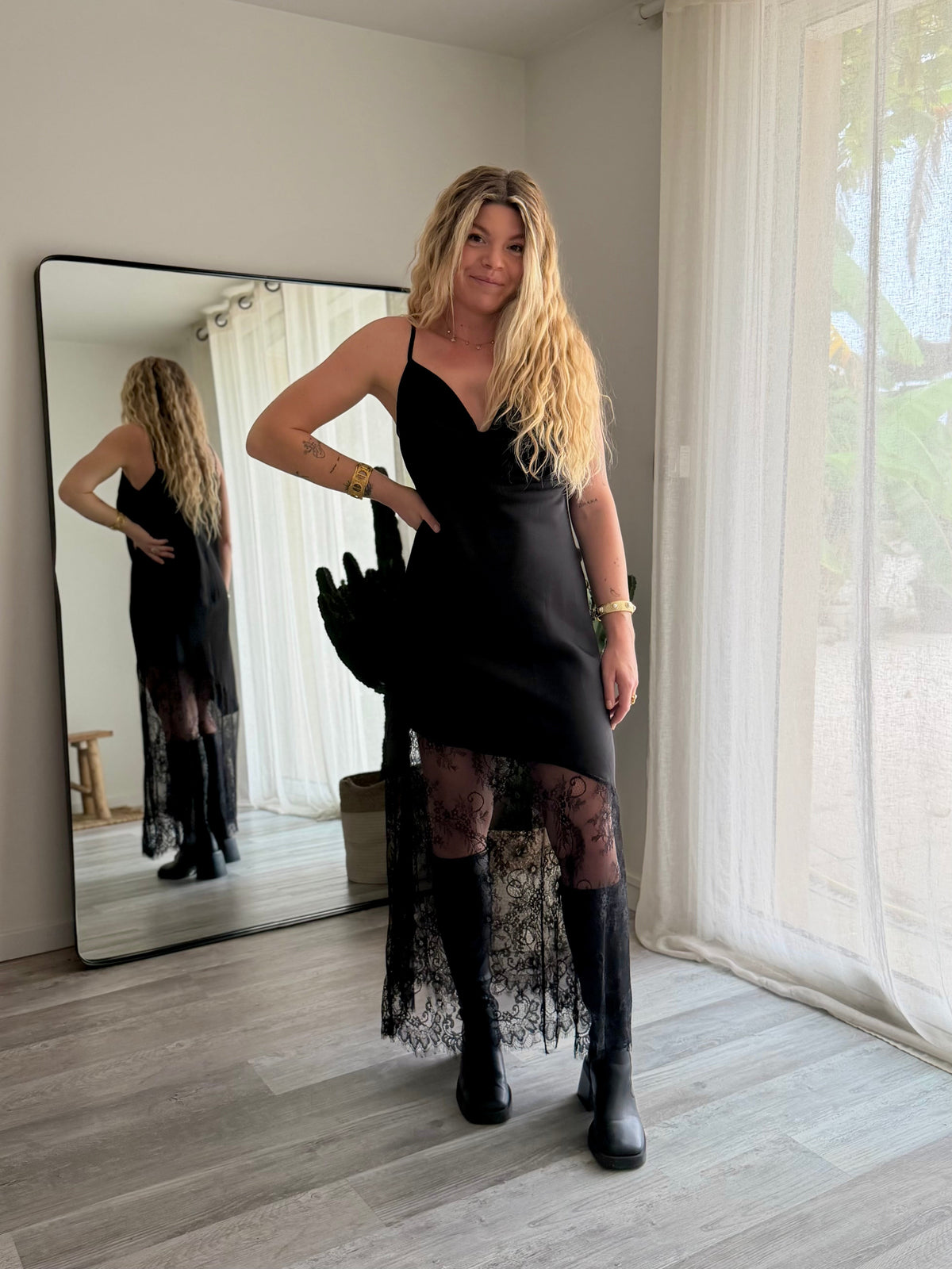 Robe Giuseppa Tikinaï